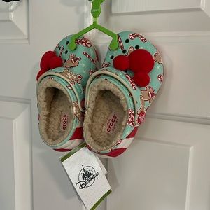 Disney Christmas Crocs